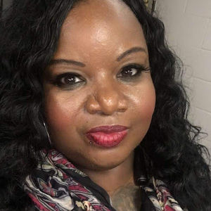 Meet your Posher, Nakisha